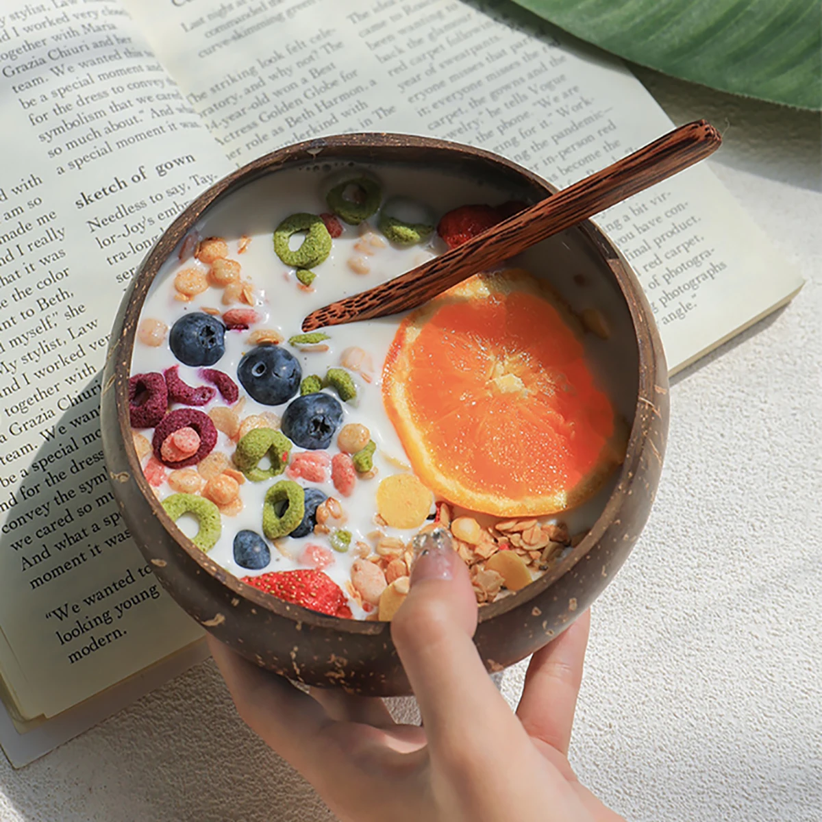 Natural Coconut Shell Bowl And Spoon Set For Serving Dishes Salad Wooden Reusable Kitchen Tableware Coconut Bowls Fruit Bowl