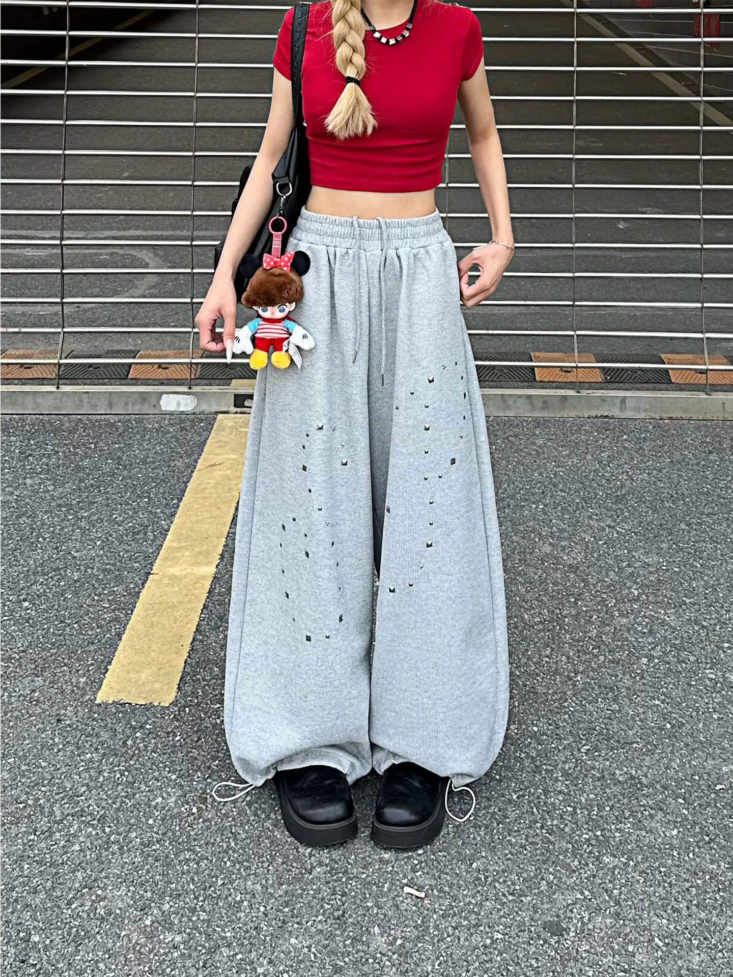 

NNK American Retro Waisted Pleated Loose Casual Drapey Straight Leg Pants ex Trendy Wide Leg Sweatpants with Rivets