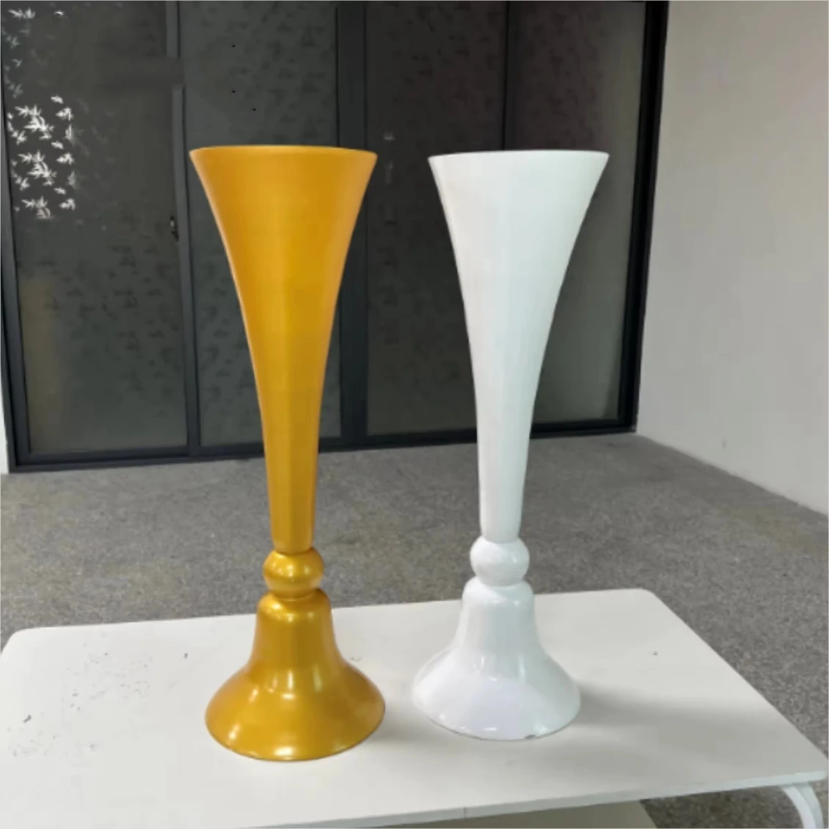 

10pcs)65cm/100cm) Wedding Decoration White Flower Vase metal Table Centerpiece iron Vase Stand trumpet cylinder flower stand