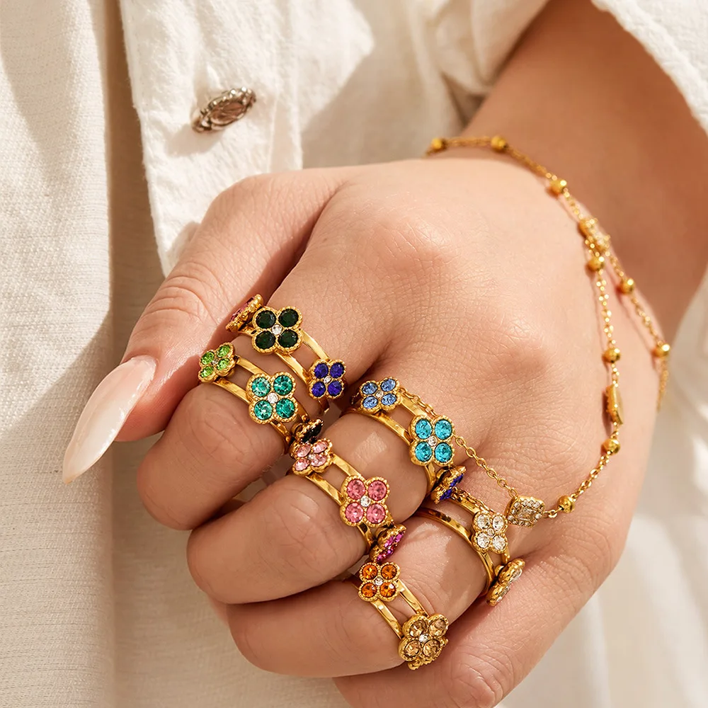 Farbiger Blumen-Zirkon Glücksbringer Vierblättriges Kleeblatt Offener Ring 316L Edelstahlring 18K vergoldet Trendiger Modeschmuck für Damen – Detail 6