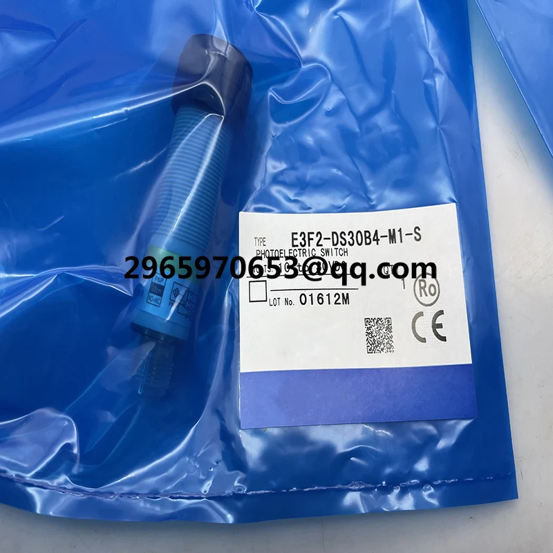 Fast delivery E3F2-DS30B4-M1-S E3F2-DS30C4-M1-S E3F2-DS30C4-M E3F2-DS30B4-M1-M Photoelectric sensor In stock