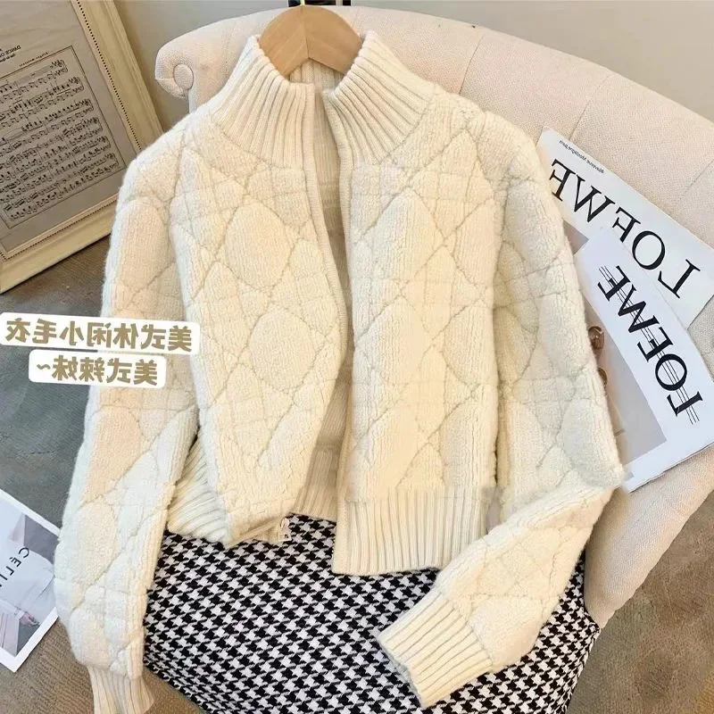 

Новинка 2025, осенне-зимний вязаный кардиган, пальто, женский модный кремово-белый свитер, топы, женская водолазка, трикотажная куртка