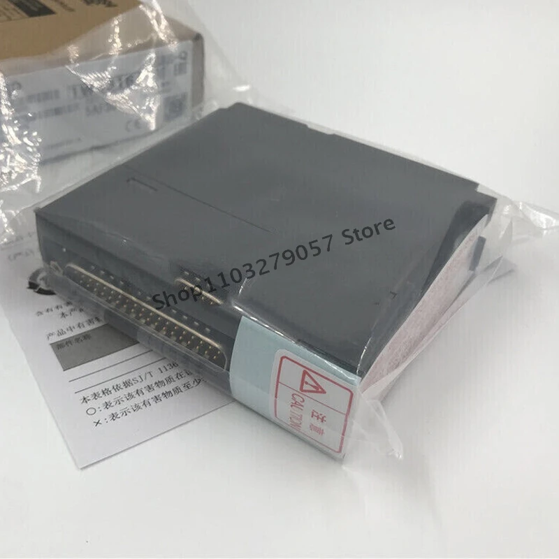 1PCS  MELSEC-Q Series Output Module QY81P New In Box QY81P Fast Ship