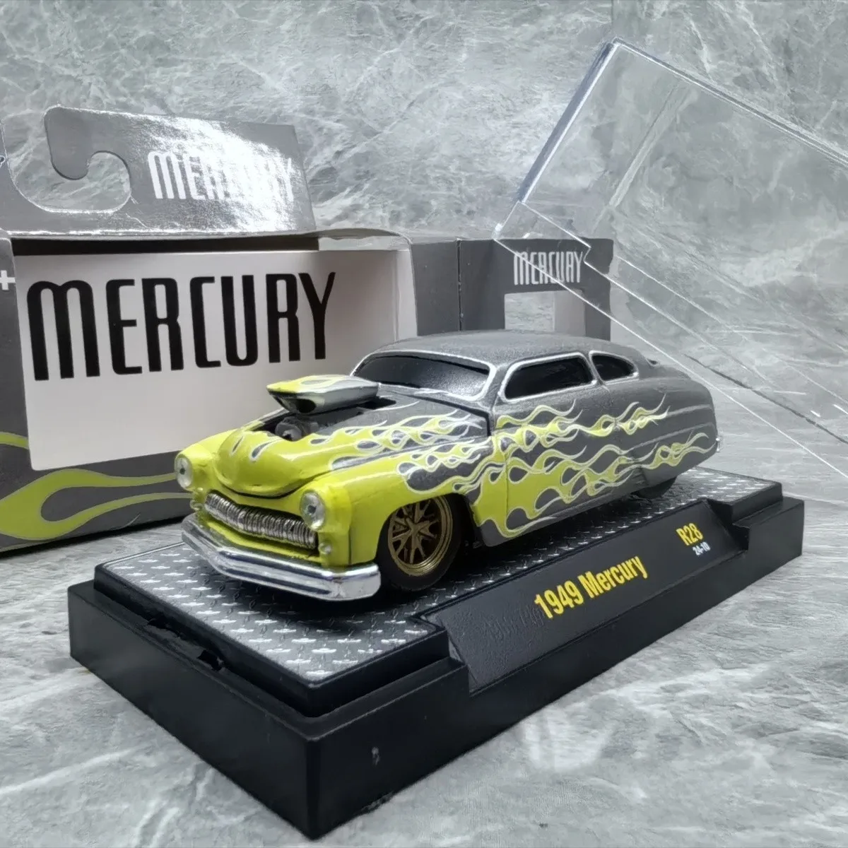 M2 1:64 1949 Mercury Die-cast Car Model