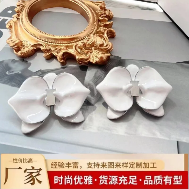 SaleNew Chinese Style Joint Orchid Series Enamel Ear Clip Elegant Simple White Earrings