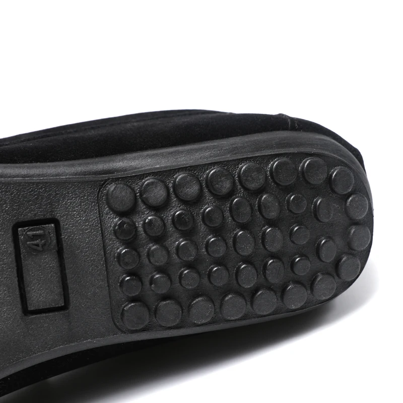 Men's Loafers Lightweight and Breathable Canvas Slip on Lazy Shoes Designer Designed Flat Shoes and Comfortable Driving Shoes