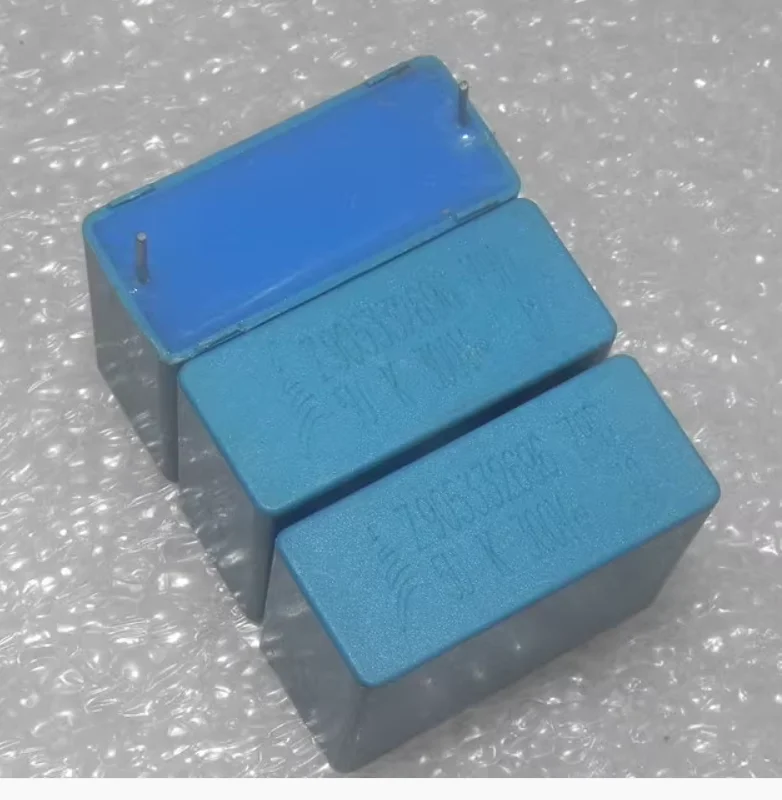 

2PCS/LOT EPCOS 300V 5UF 300VAC 5uk 700vdc copper-foot film capacitor B32794D3505k new original shipping included