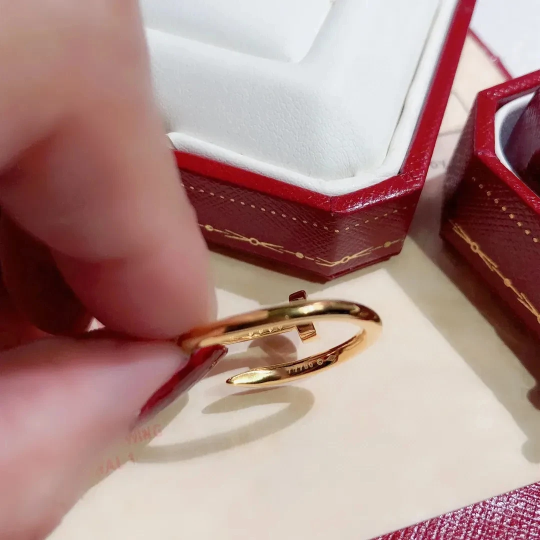 Image of Hypoallergener Verstellbarer Schraubnagelring, Anlauffreies Metall, Offener Ring für Männer und Frauen, Tägliches Tragen, Stapelbares Finger-Accessoire