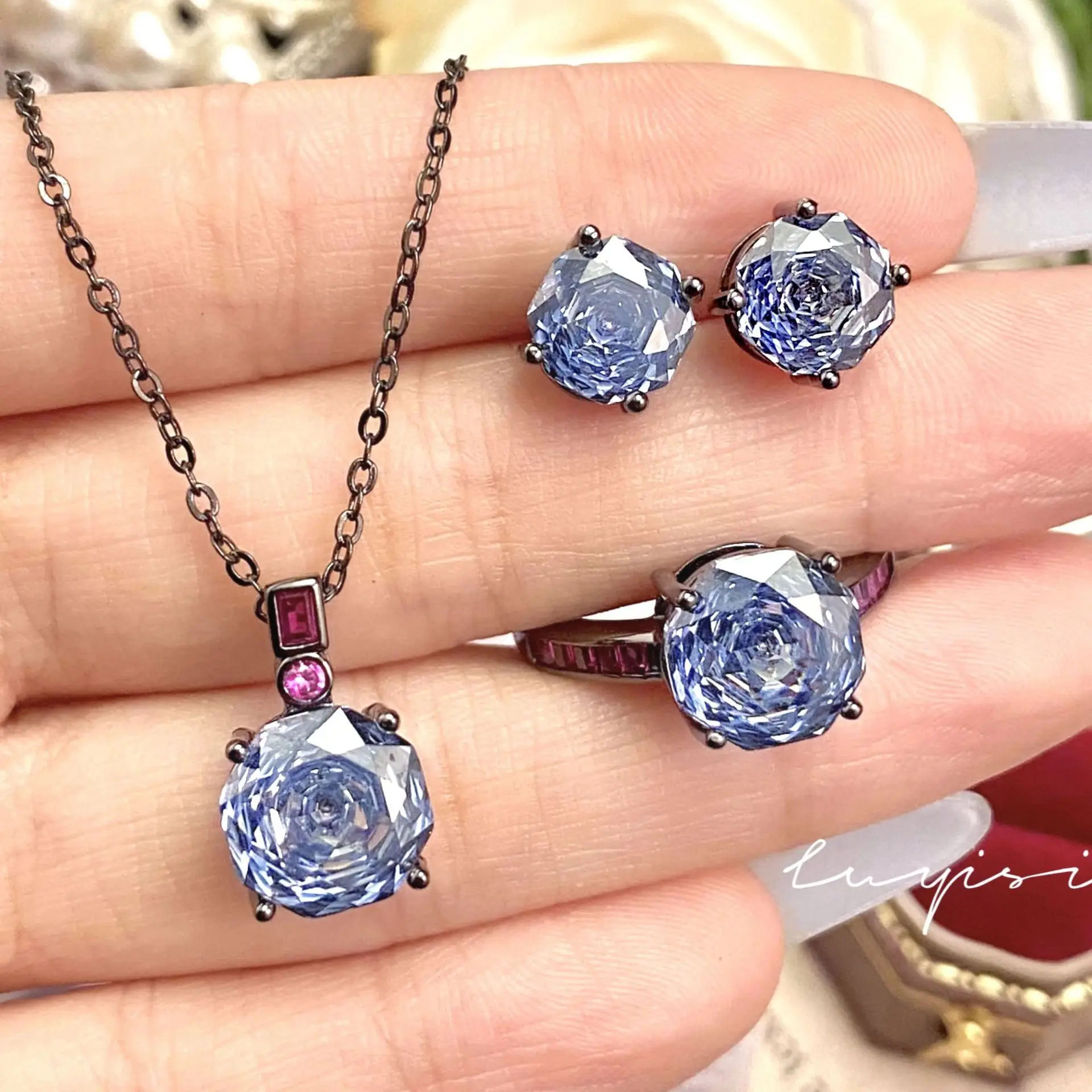 Octagonal Millennium Rose Cut Blue Grey Pendant High Carbon Diamond Shiny Color Treasure Pink Diamond Ring Black Gold Dry Rose S