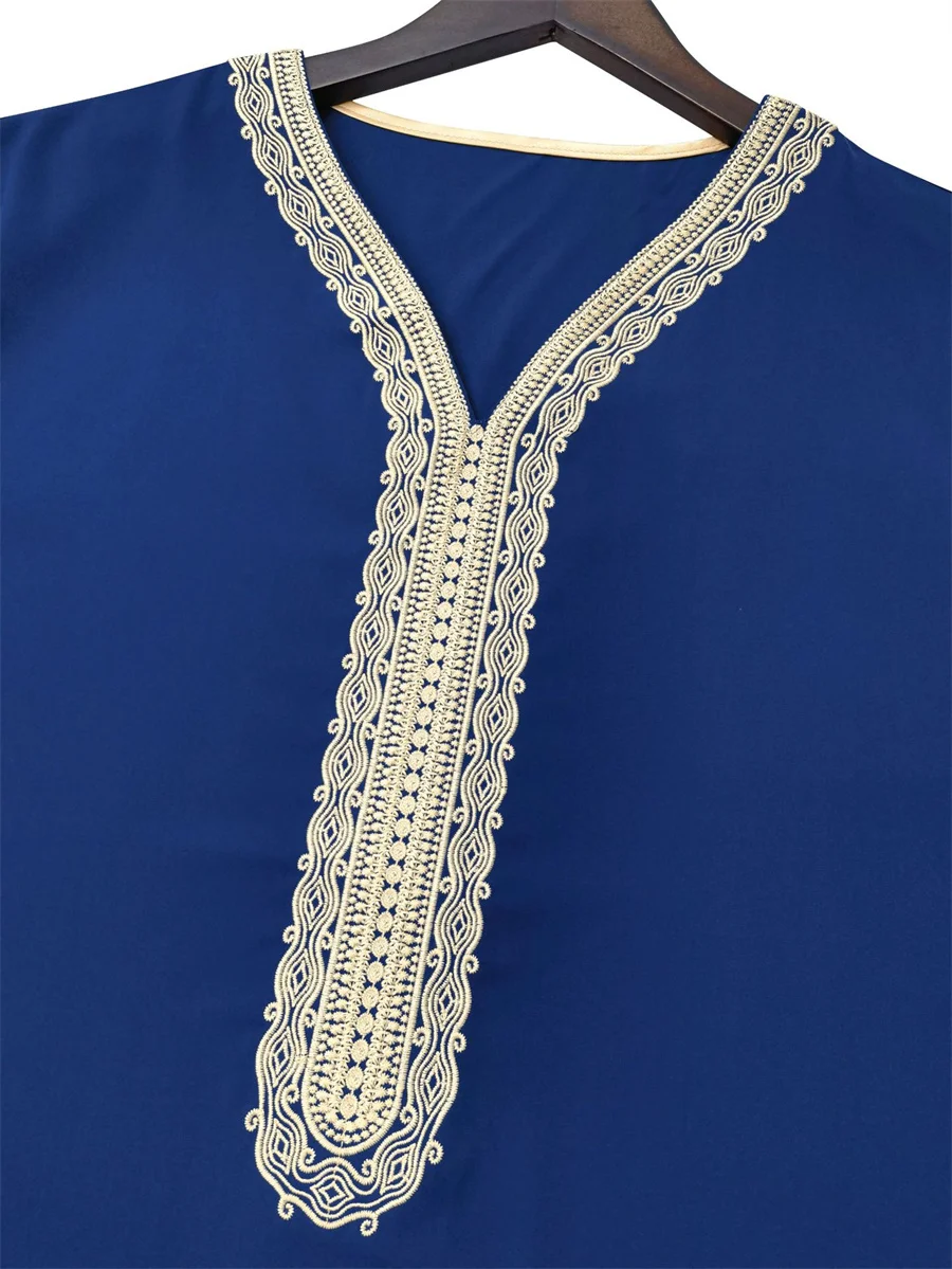 2025 nowy letni Kaftan muzułmańska odzież męska z krótkim rękawem haftowane luźne Jubba Thobe codzienna szata islamska Abaya długi kaftan