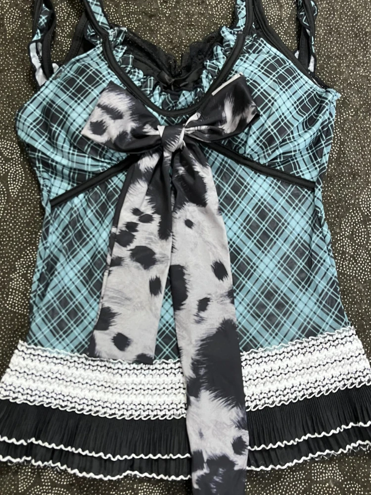 Y2K ريترو خمر المرأة منقوشة شبكة المرقعة الدانتيل تي شيرت Harajuku الشارع الشهير سليم صالح القمم القوطية ثقافة فرعية عادية مثير تيز