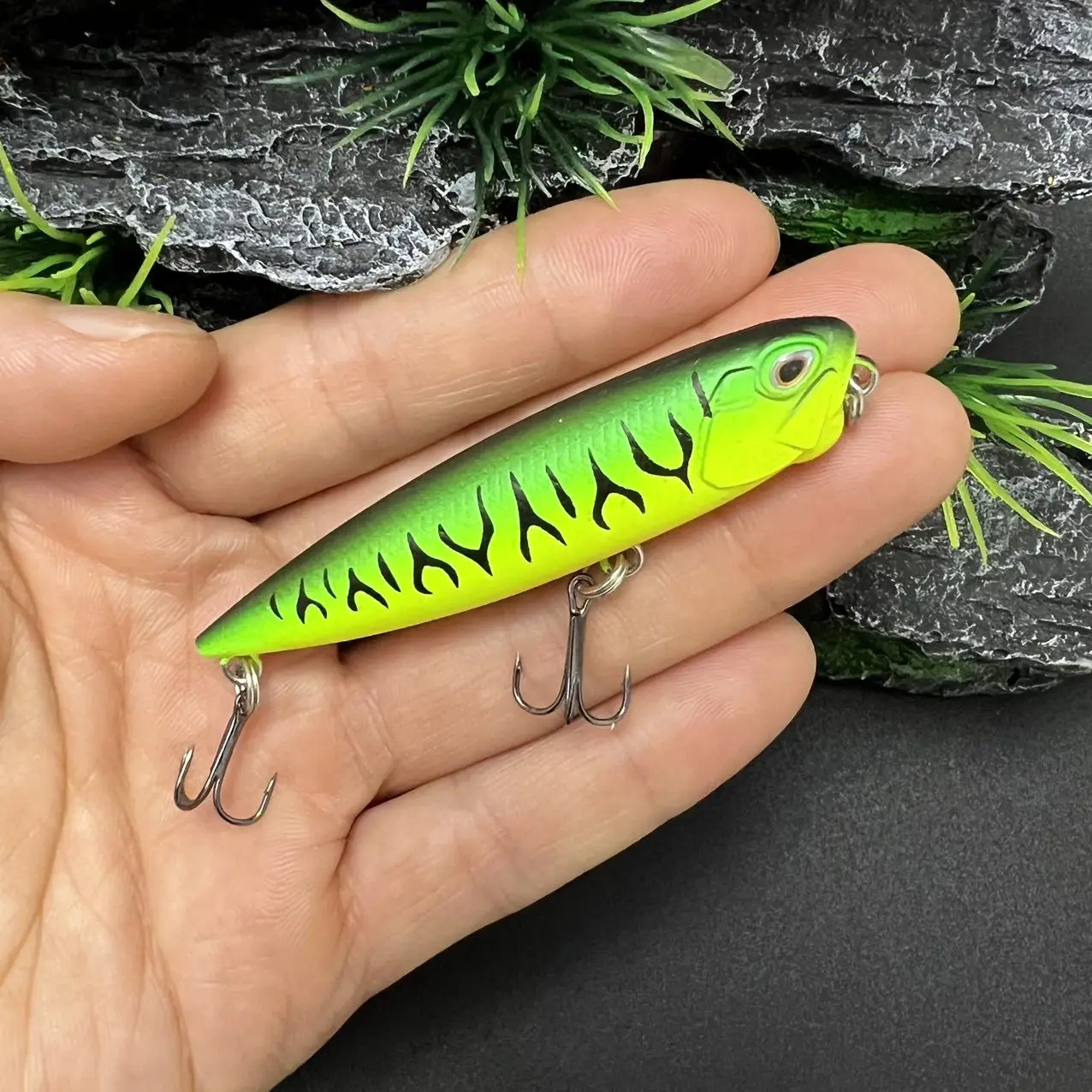 واقعية قلم رصاص الصيد إغراء 65mm5.5g الاصطناعي تويتش الطعم الثابت العائمة Stickbait باس سمك السلمون المرقط صيد السمك الكارب الصيد الطعوم #4