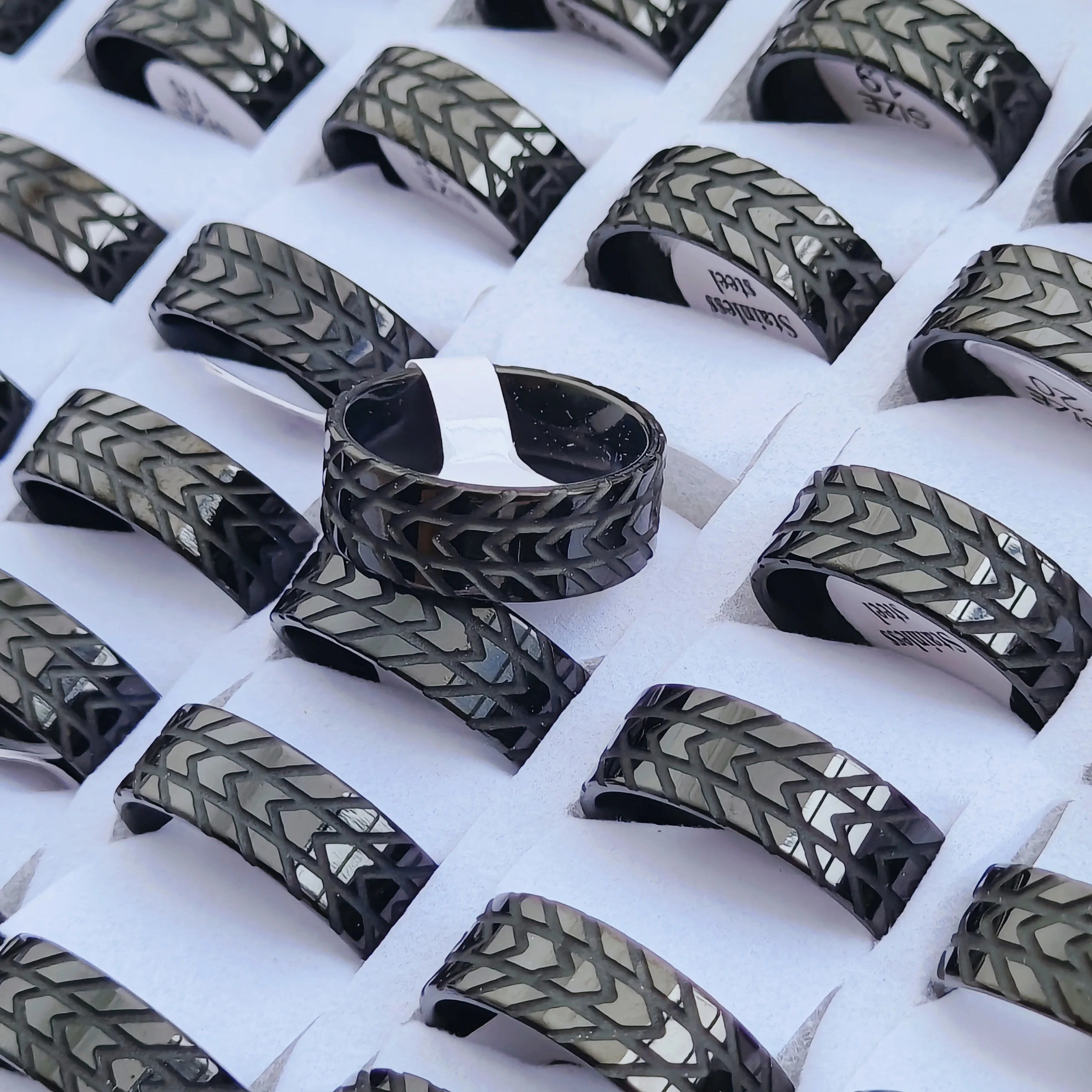 20/50pcs Wholesale Car Tire Rings for Men Boys Stainless Steel Hip Hop Punk Geometric Striped Finger Ring Fashion Jewelry