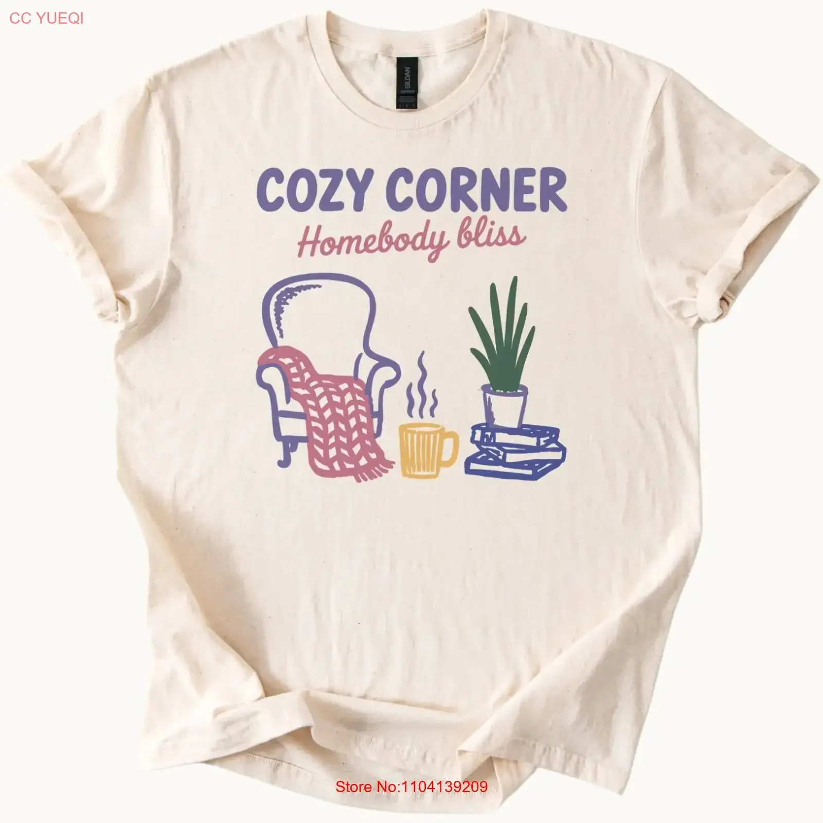 T-shirt Cozy Corner Homebody Bliss, style vintage délavé, respirant, légèrement extensible, pour les amateurs de livres, de café et de plantes, décontracté et tendance