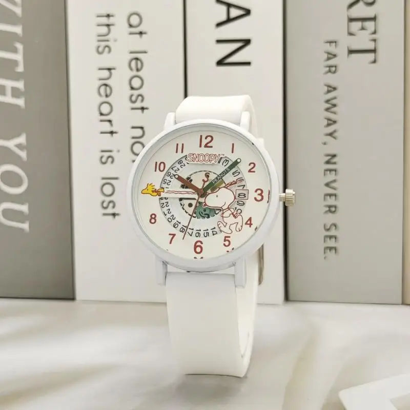 Аниме Kawaii Snoopy Кварцевые часы Круглые высококачественные силиконовые часы на ощупь кожи Регулируемые часы Женские часы Наручные часы Подарок Аниме Kawaii Snoopy Кварцевые часы Круглые высококачественные силиконовые часы на ощупь кожи Регулируемые часы Женские часы Наручные часы Подарок
