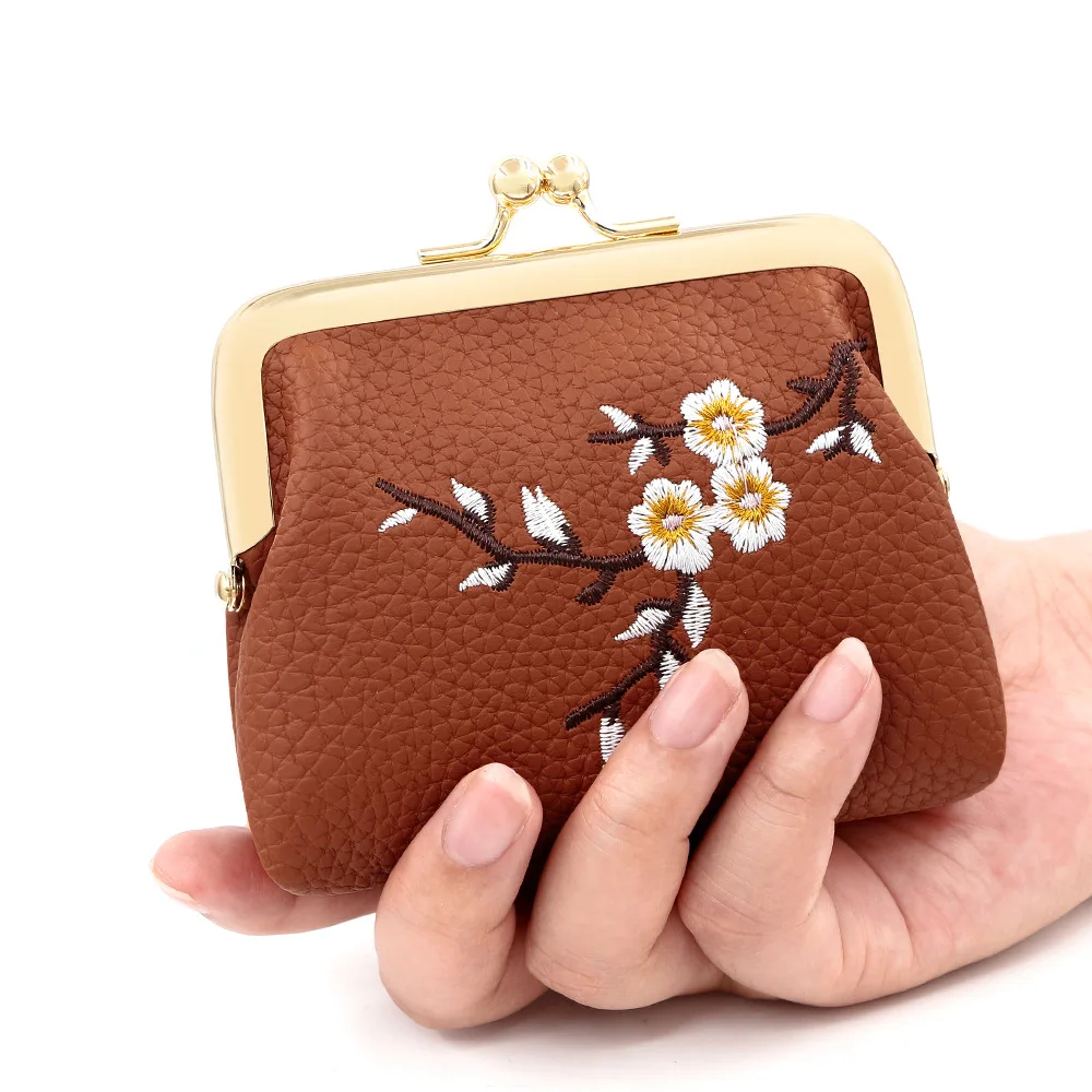 New Spot Chinese Embroidery Coin Purse Female Mouth Red Envelope Key Bag Coin Bag Storage Bag Headphones