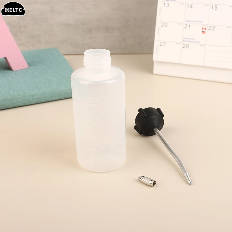 1PCS 120ML Sewing Machine Oil Bottle Clear White Plastic Spray Nozzle Empty Oil Bottle Oiler Plastic Oiler For Lubricants Oil