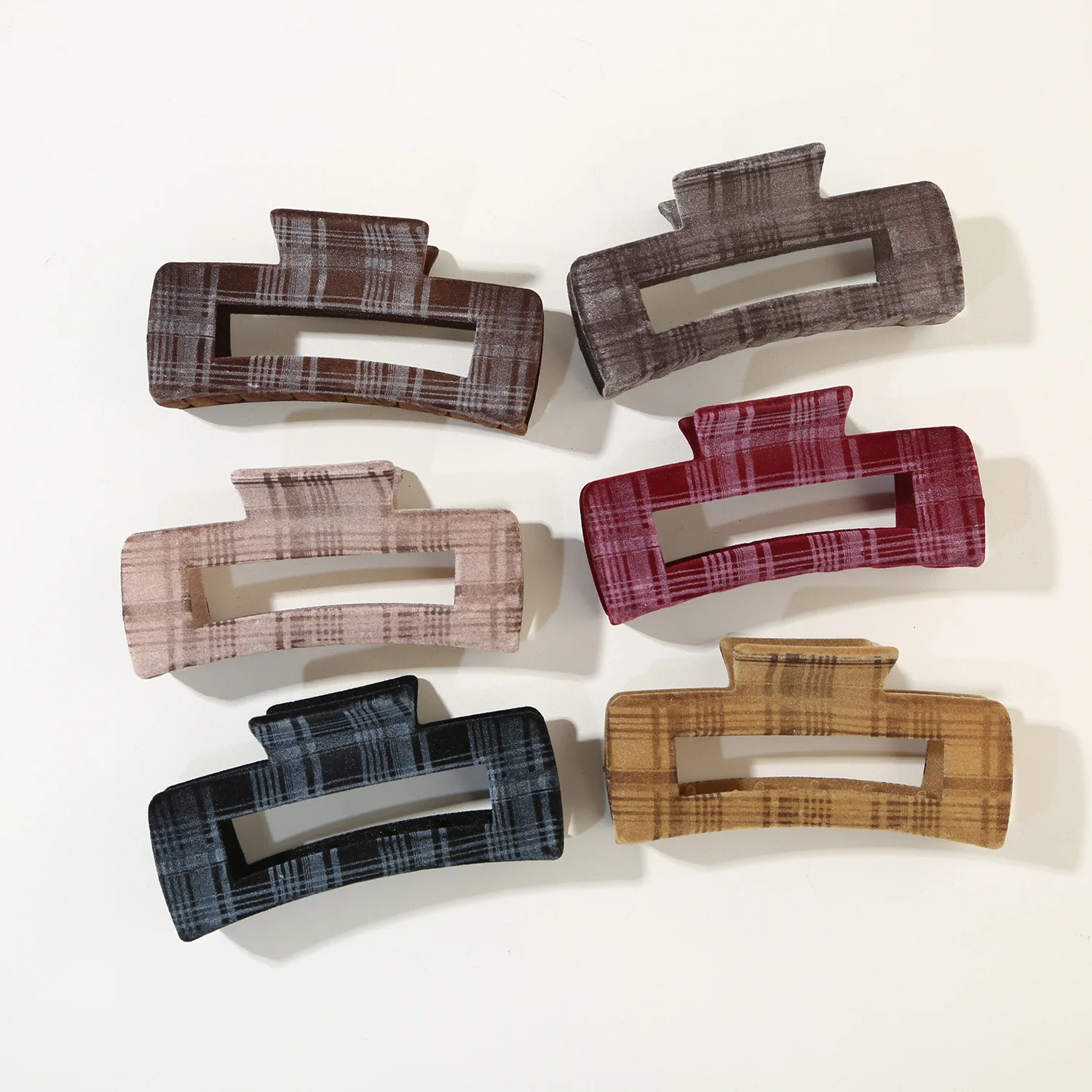 Flocking Plaid Grab Clip Female College Style Advanced Sense Hairpin Autumn Winter Back Head Shark Clip Hair Accessories