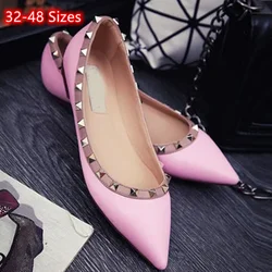 Lady Lock Nieten britischen Stil Wohnungen spitzen Zehen glänzende Matte Schuhe Patchwork keine Absätze Slip-On schwammige Sohle 2024 Neuankömmlinge Chauss ure