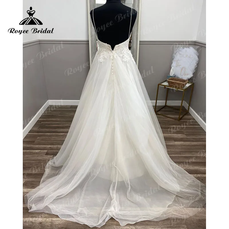 Una linea senza schienale senza spalline in pizzo con scollo A v abito da sposa per le donne Appliques estate 2023 Vintage donna Boho abiti da sposa