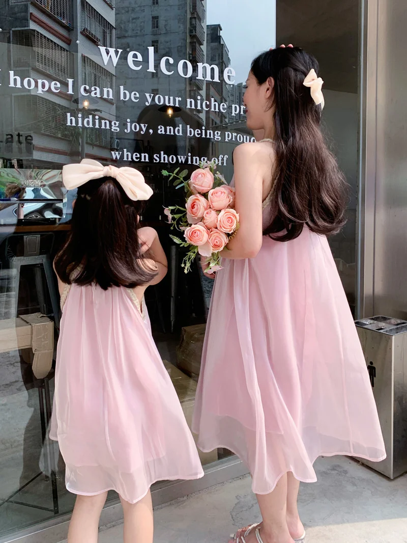 New Family Matching Outfits Dress Women Girls Pink Suspender Beach Clothes Mother Daughter Seaside Vacation Family Look