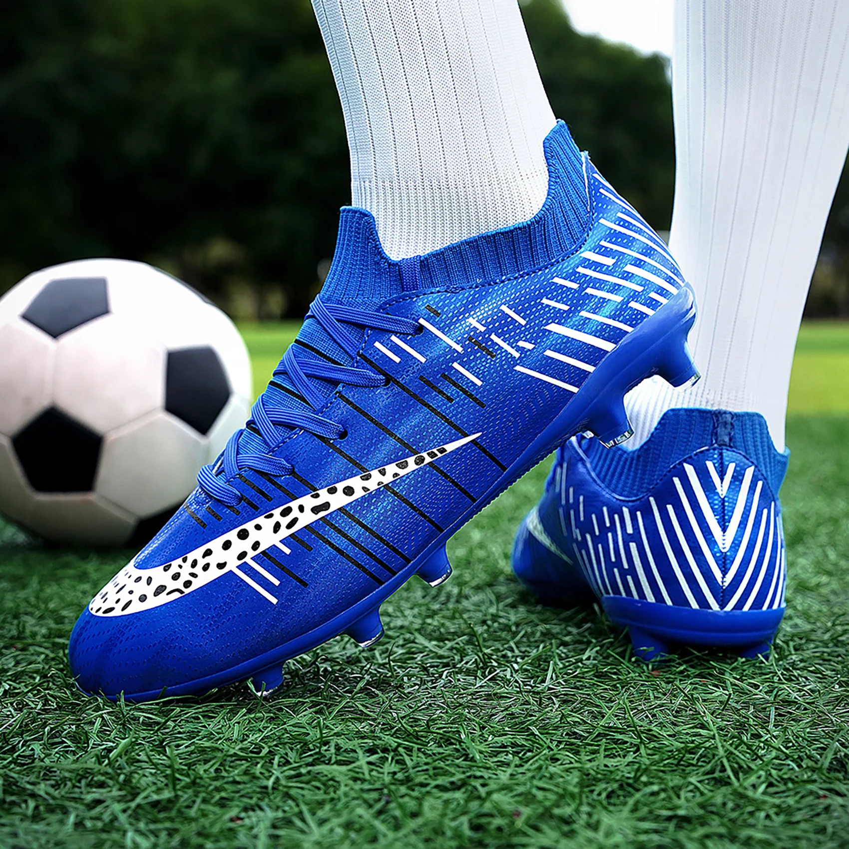 Zapatos de fútbol originales para hombre, botas de fútbol al aire libre, zapatos de tacos de fútbol, zapatillas de entrenamiento antideslizantes transpirables, entrenadores de césped