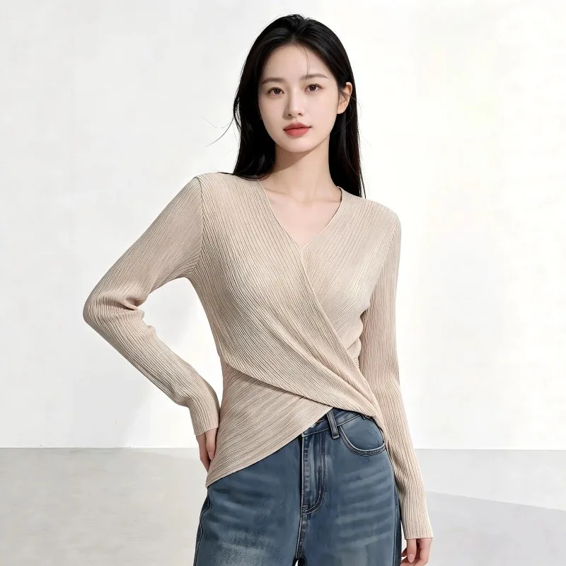 Miyake Pleated 2022 Autumn New Fashion Design Casual Long Sleeve Top Slim Fit Inner Layer V-Neck Pleated Shirt Women's Clothing