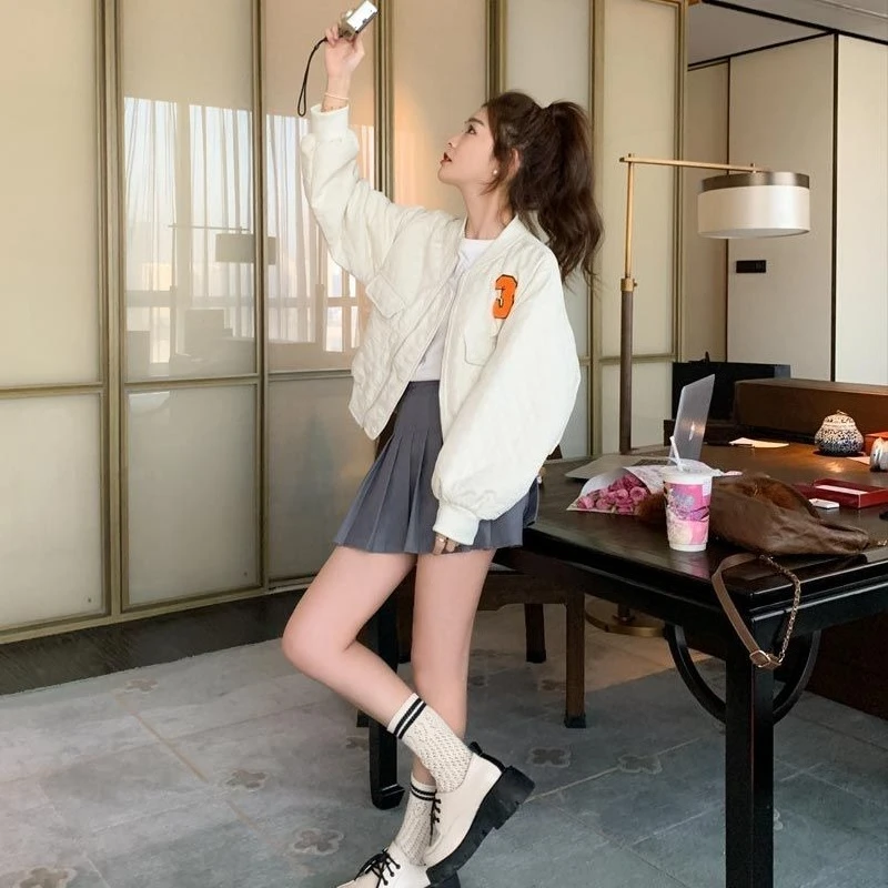 

Women's Baseball Jacket 2025 Autumn Short Sleeve Trendy Lightweight Jacket for School or Casual