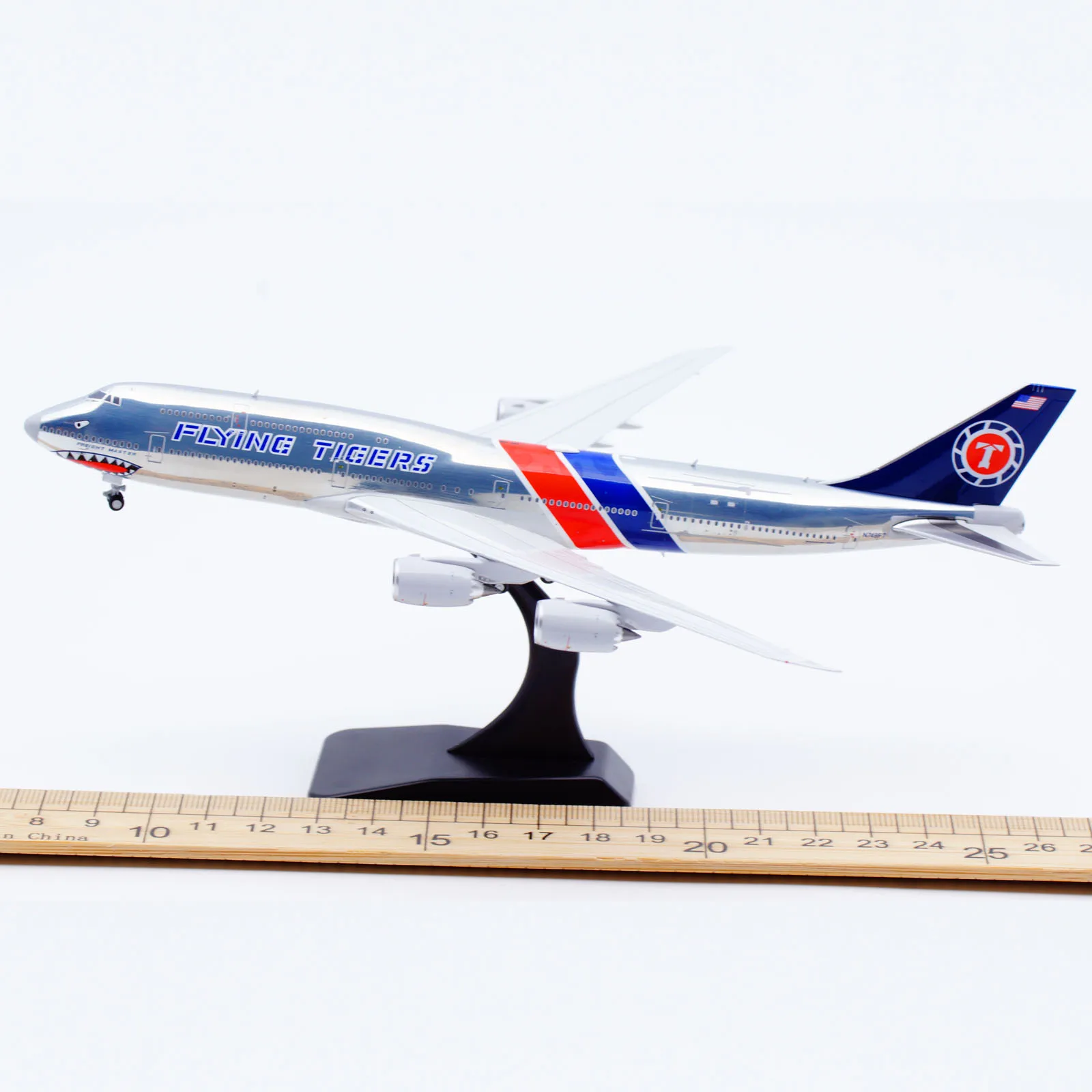 

LH4377 Коллекционный самолет из сплава в подарок JC Wings 1:400 Flying Tigers Boeing B747-8, литой под давлением самолет, модель реактивного самолета N748FT с подставкой