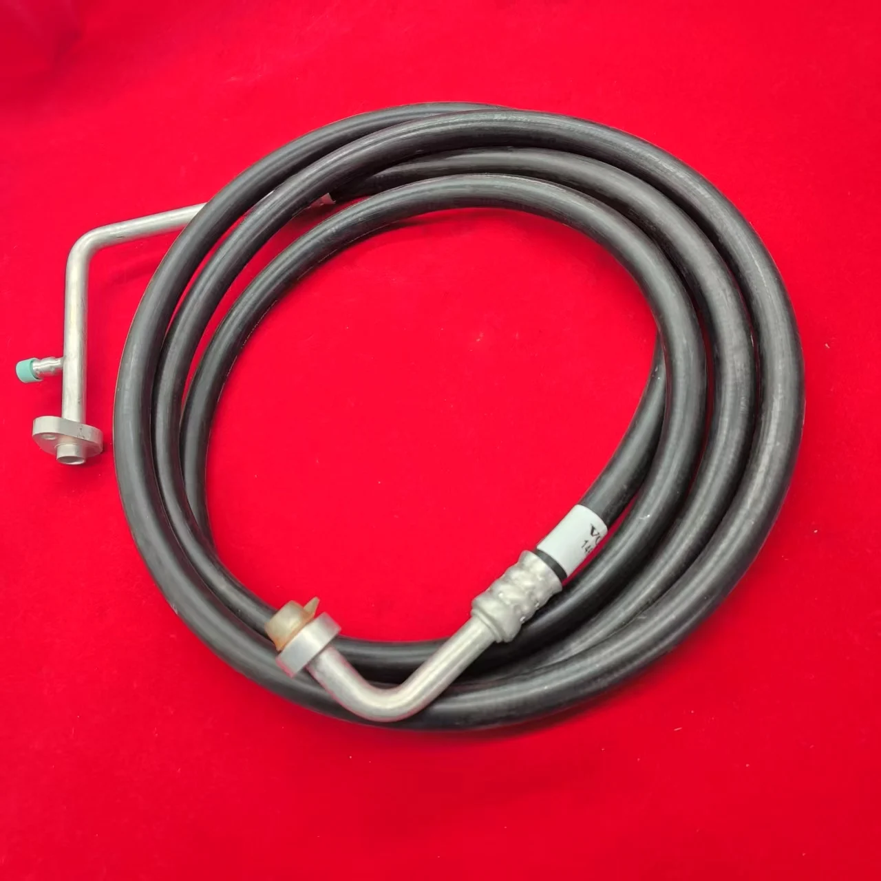 

14635702 New 100% Air Conditioner Pressure Hose for for EC200D EC210D EC220D