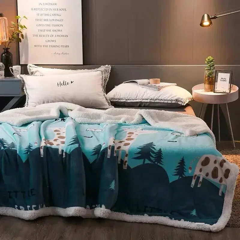 

Cute pattern Flannel Quilts Bedding Soft Fur Comforters Throw on home/hotel Autumn Blanket Printed Bedspread Cotton Duvet Cover