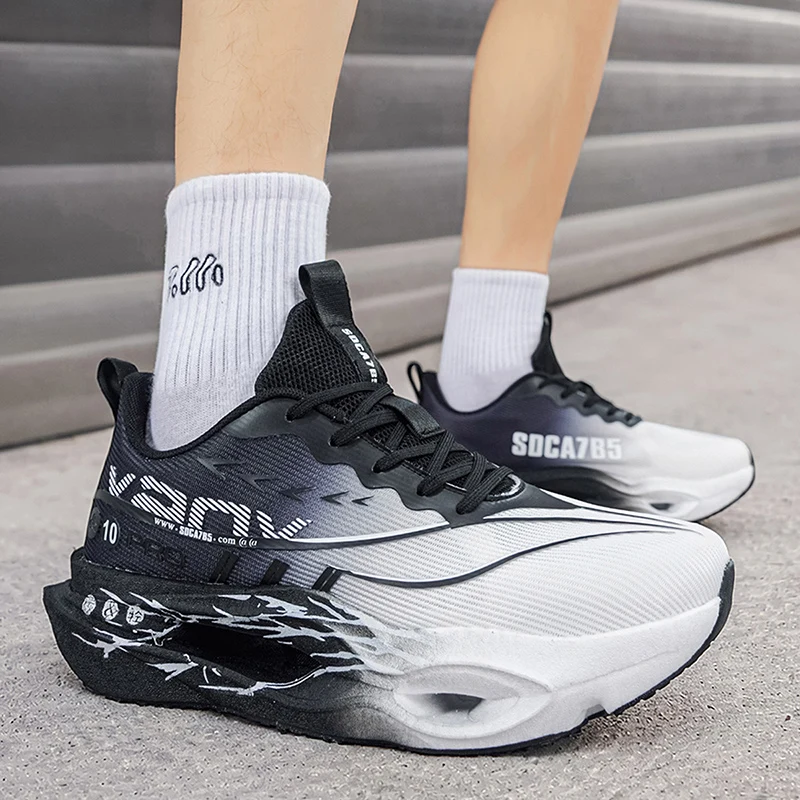 Herren-Freizeitsportschuhe mit Carbonplatte zur Laufunterstützung, atmungsaktivem Mesh, bequemen, niedrigen Schnürschuhen für Trailrunning, Zero-Drop-Sohle, langsamem Rückprall, rutschfest, geeignet für Fitnessstudio, Jogging und Camping. – Detail 26