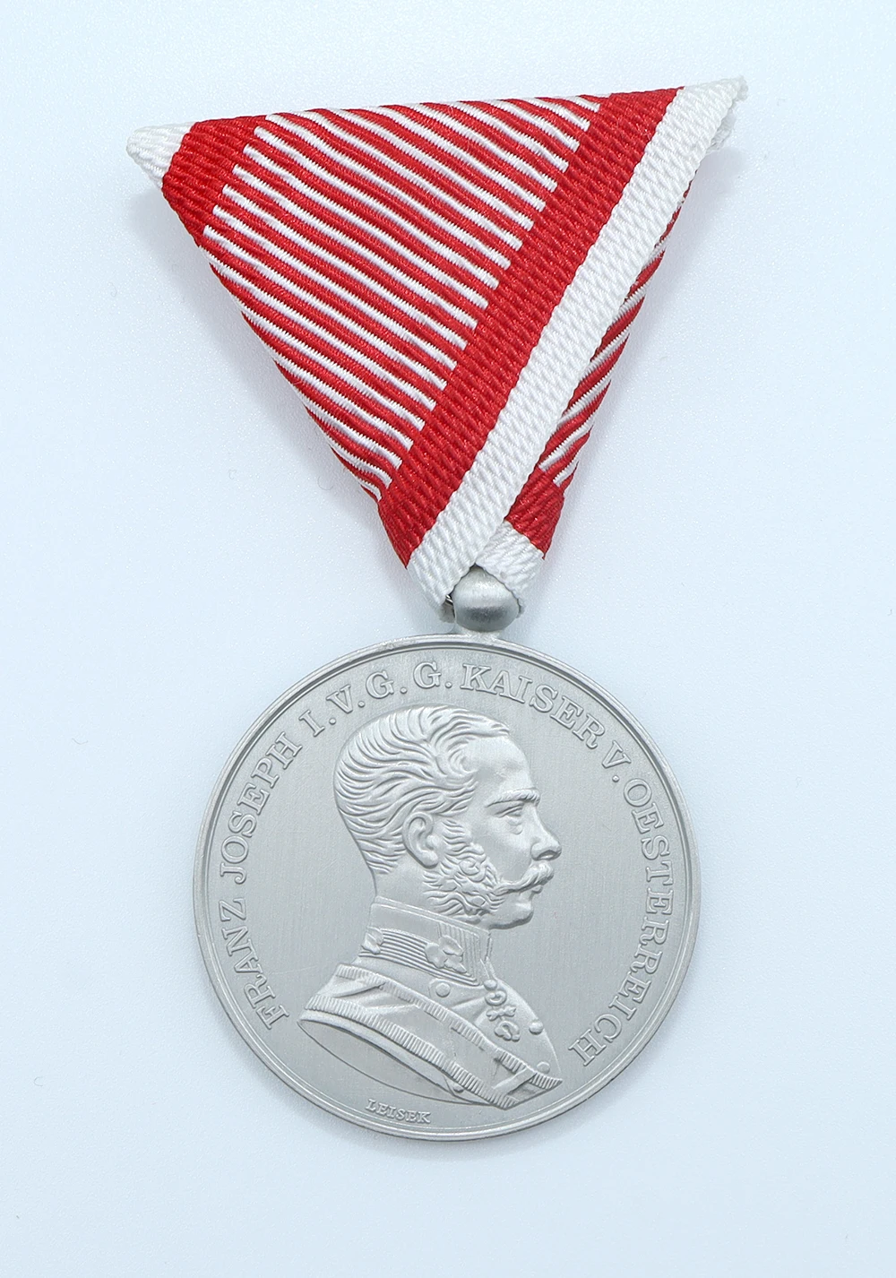 

Bravery Medal 1st Class Franz Joseph I（Austria-Hungary) Reproduction