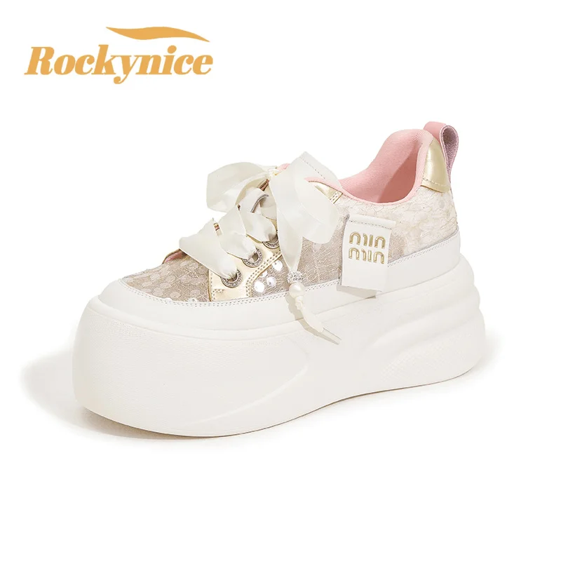 

Новинка 2023 года, летние кружевные туфли, модные блестящие дышащие сетчатые массивные кроссовки на платформе, повседневная обувь для скейтборда, белые женские туфли 8 см