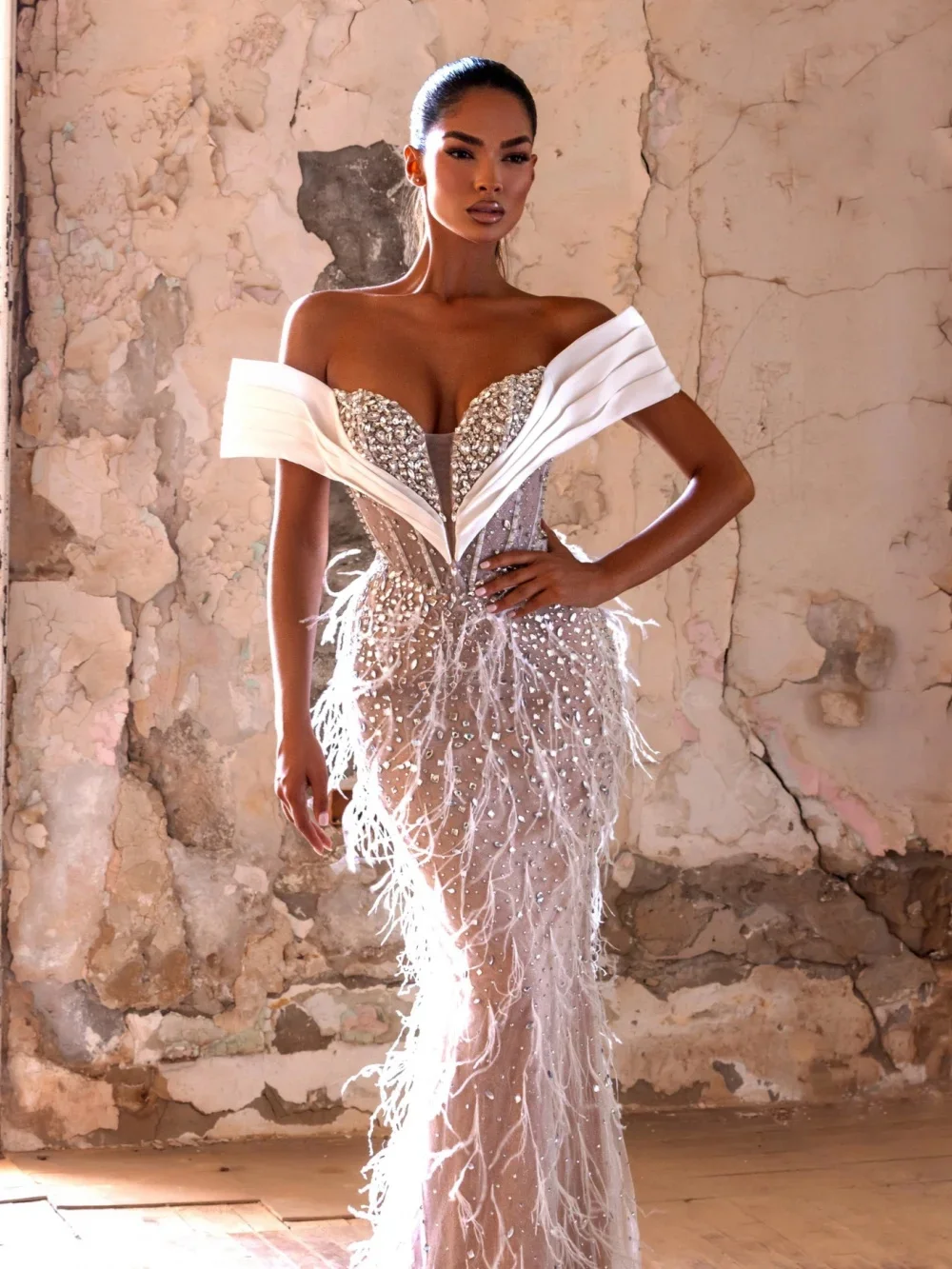 أزياء مطرز الريش حورية البحر فستان الزفاف مثير قبالة الكتف ثوب الزفاف الطابق طول PearlsBride فساتين مخصصة