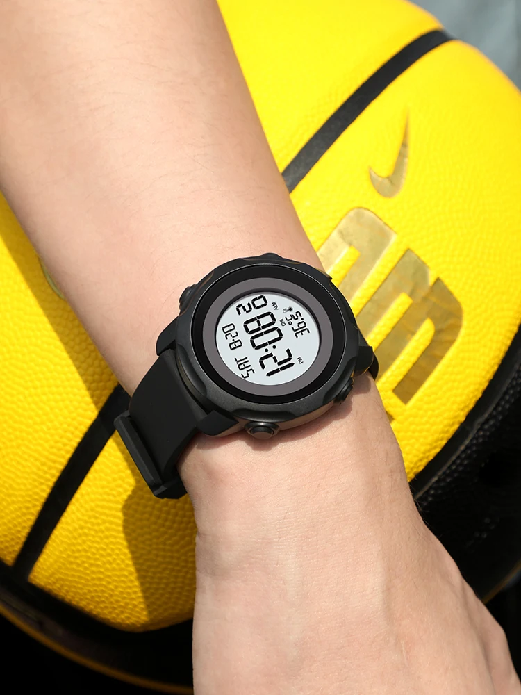 Waterproof electronic watch for boys, middle and high school students, multi-functional youth sports temperature measurement