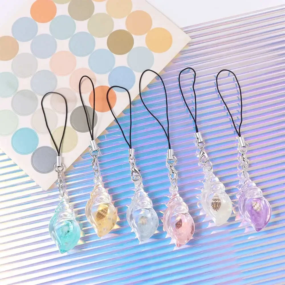 

Fashion Conch Mobile Phone Chain Pendant Night Glow Phone Hanging Rope Acrylic Keychain Mobile Phone Strap Phone Charms