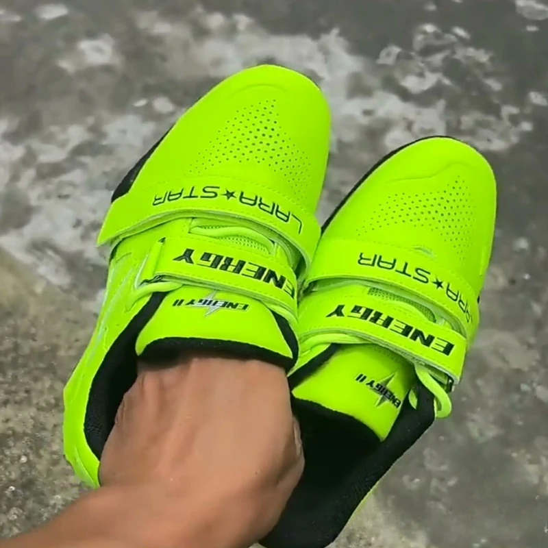 

2025 New Squat Hard Pull Shoes for Men Women Luxury Brand Indoor Sports Shoes Unisex Designer Weight Training Shoes