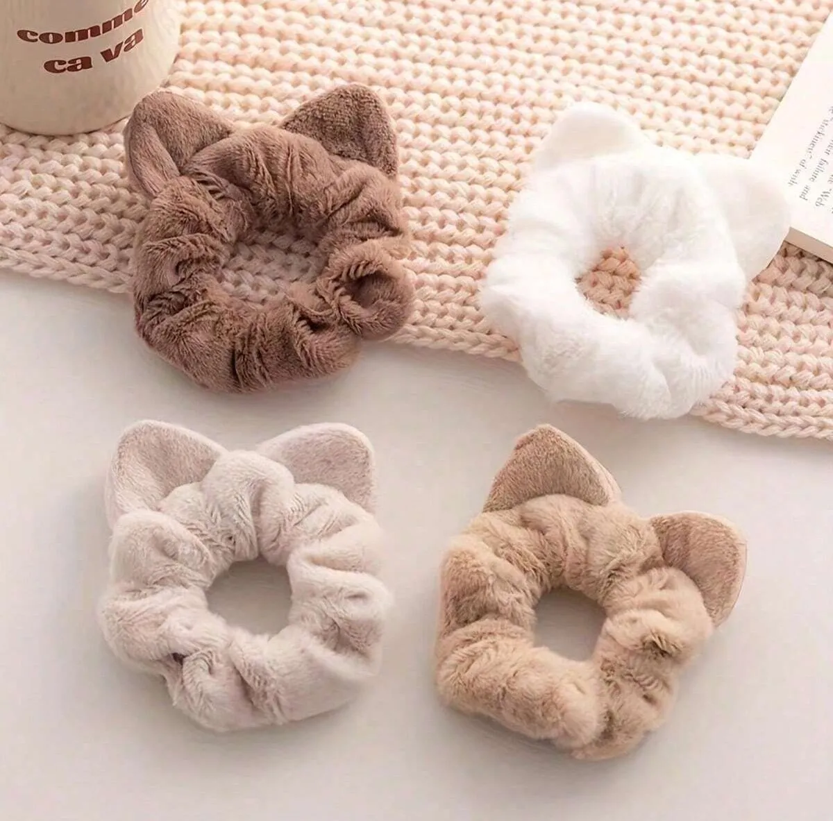 

4 Pcs/2Pcs Set Cute Plush Cat Ears Scrunchies Hair Ties Fluffy Ponytail Holder Hair Elastics Scrunchy Spiral Hair Ring Hair Acce