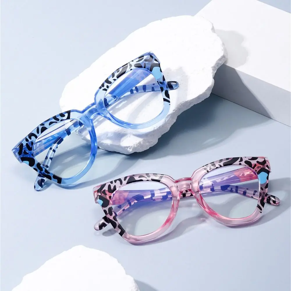 Fashionable Anti Blue Light Computer Glasses Ultra-light Big Myopia Glasses Frame Transparent Vision Care for Women Girls