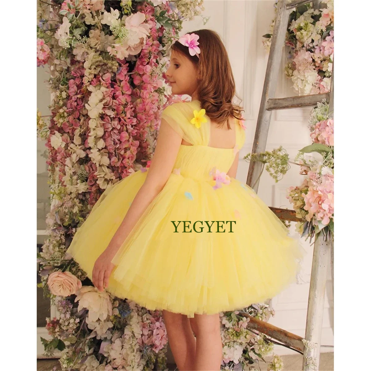 

Yellow Flower Girls Dresses for Kids 2024 Summer A Line Sleeveless Christmas Gowns with Applique New Knee Length فلور فتاة اللب