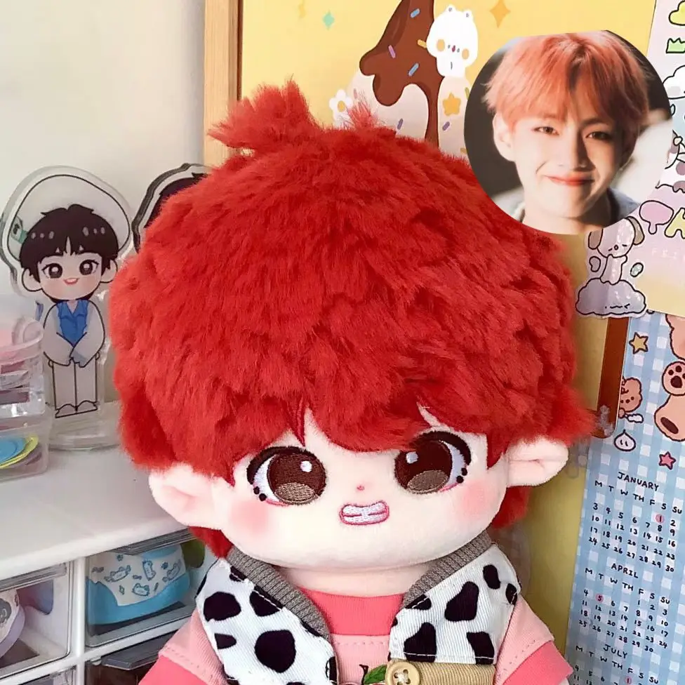Peluche de 20cm pour beau garçon Kim Tae-hyung, poupée de Cosplay, jouets pour Collection de fans ou enfants amis, cadeau d'anniversaire parfait