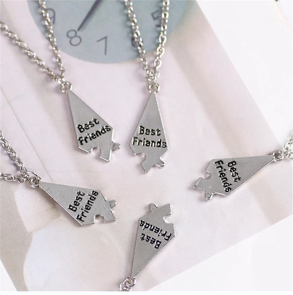 5pcs/Set Best Friend Necklace Creative Pentagram Pendant Alloy Accessories, Friendship Necklace For Men And Women