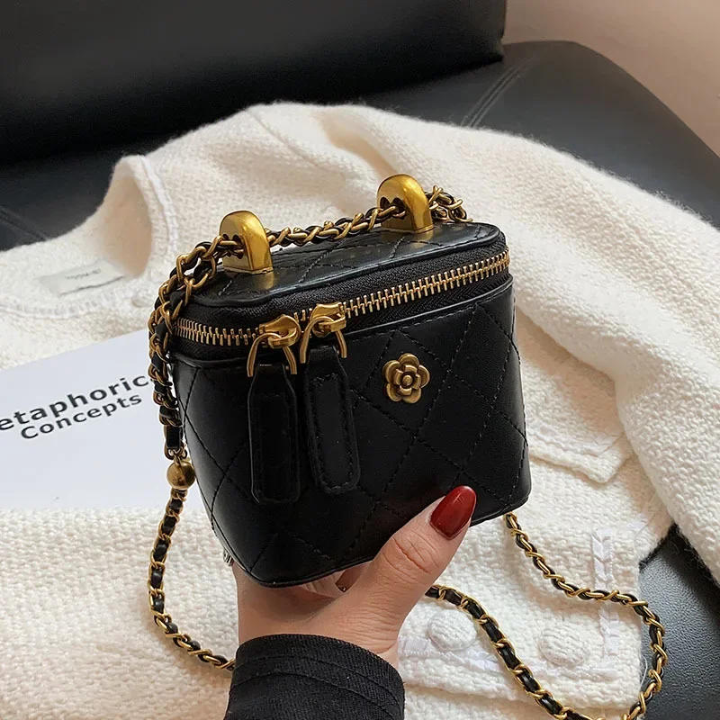 Classic Mini Clutches for Ladies Small Shoulder Bucket Bag for Lipstick, eye shadow, eyeliner | Small Square Bag Metal Chain Bag
