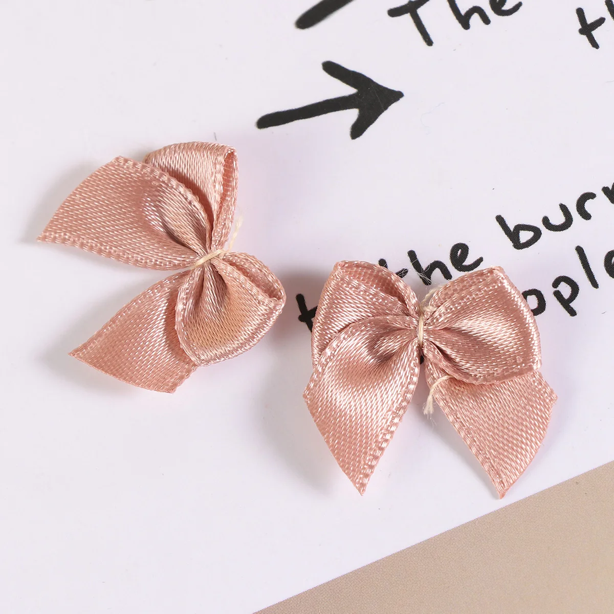

60pcs Satin Bows Handmade Hair Accessories Baby Girl Small Flower Ribbon Bow Ornaments Colorful Hot Pink Bows for Party Stage
