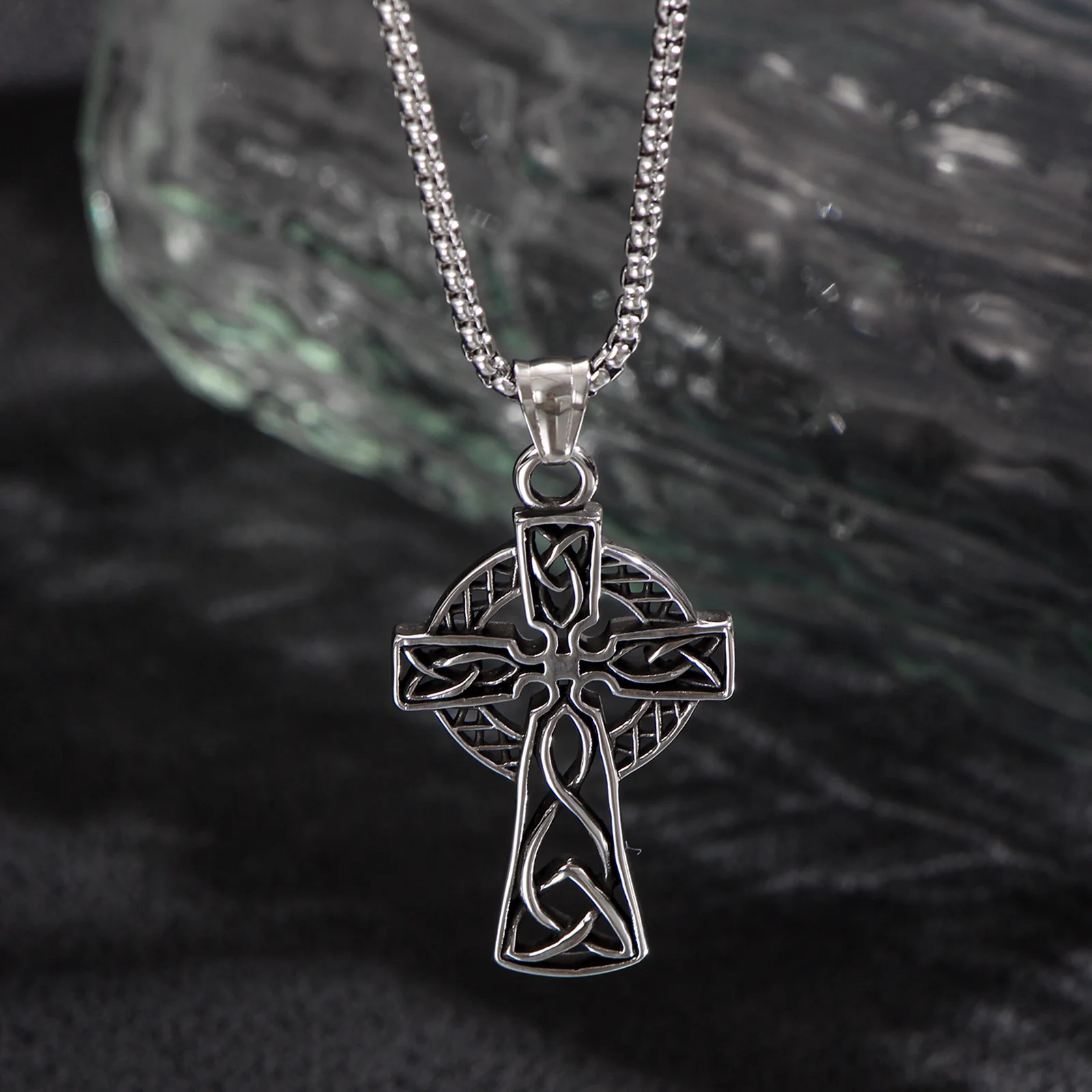 LNCHRAN Men 316L Stainless Steel Hollow Celtic Knot Celtic Cross Pendant Necklace Box Chain Irish Vintage Jewelry Gift For Men