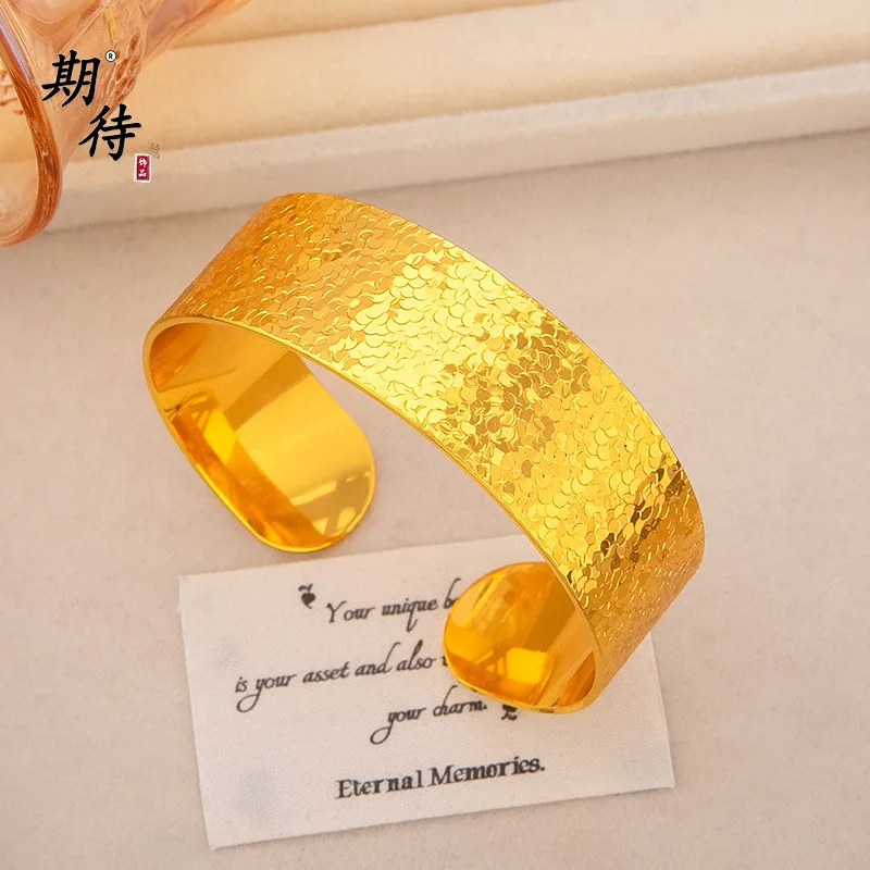 24K Gold AU999 Women Fish Scale Pattern Wide Surface Opening Bangle, Eye-catching All-match Wrist Jewelry For Travel Shooting