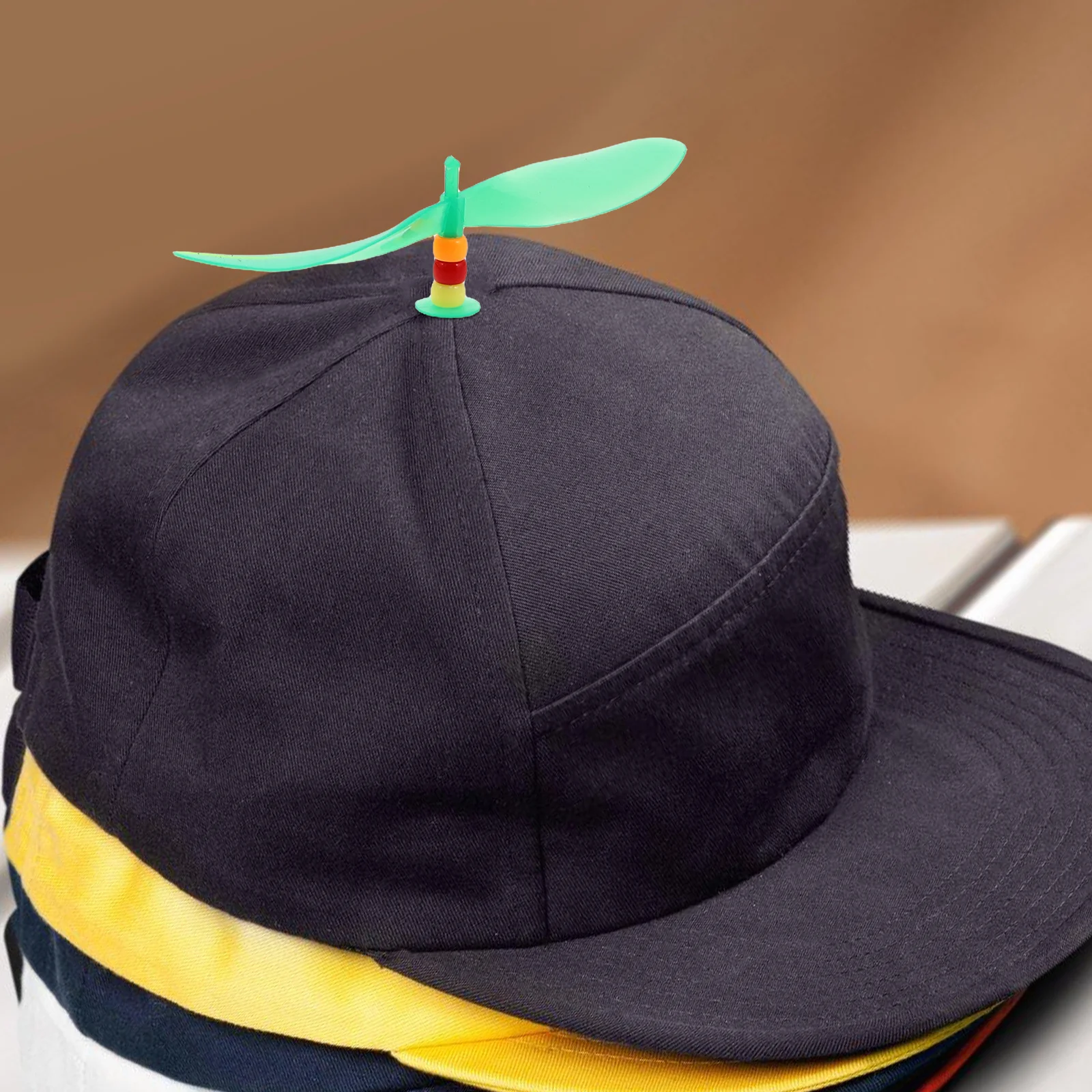 2 stücke Libelle Hut Propeller Regenbogen Kappe Hubschrauber Zubehör Für Kinder Party Gefälligkeiten Geburtstag Goodie Taschen Baseball Kappe