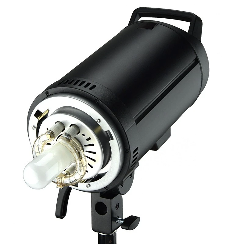 DP600III 600W GN80 2.4G built-in X system photographic lighting flash