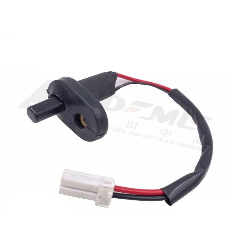 MG9525580140/2 For CNHTC SINOTRUK Hohan Door Light J5G Cab Lighting Induction Control Switch Heavy Truck Parts